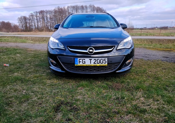 Opel Astra cena 27900 przebieg: 146200, rok produkcji 2012 z Płońsk małe 301